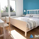365pam - Marina I Dom Rodzinny - Basen Zewnetrzny, Kort Tenisowy, Silownia, Plac Zabaw, Boisko 別荘 *