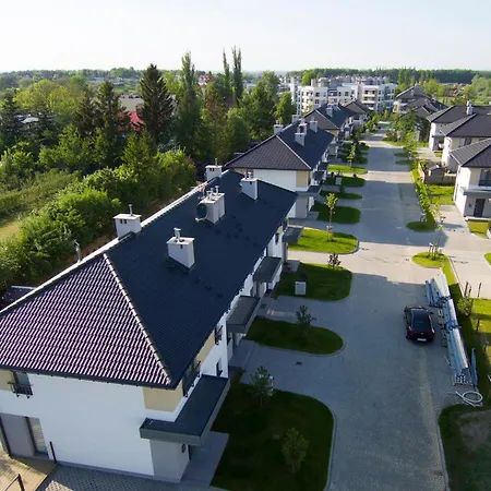 365pam - Marina I Dom Rodzinny - Basen Zewnetrzny, Kort Tenisowy, Silownia, Plac Zabaw, Boisko