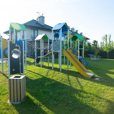 365pam - Marina I Dom Rodzinny - Basen Zewnetrzny, Kort Tenisowy, Silownia, Plac Zabaw, Boisko Casa vacanze Ustronie Morskie