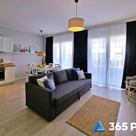 365pam - Marina I Dom Rodzinny - Basen Zewnetrzny, Kort Tenisowy, Silownia, Plac Zabaw, Boisko Ustronie Morskie