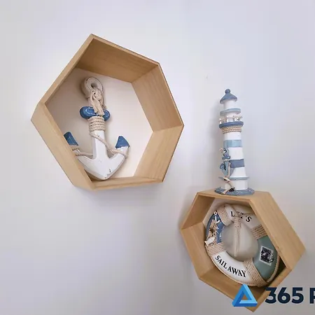 365pam - Marina I Dom Rodzinny - Basen Zewnetrzny, Kort Tenisowy, Silownia, Plac Zabaw, Boisko Ustronie Morskie