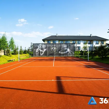 365pam - Marina I Dom Rodzinny - Basen Zewnetrzny, Kort Tenisowy, Silownia, Plac Zabaw, Boisko Ustronie Morskie