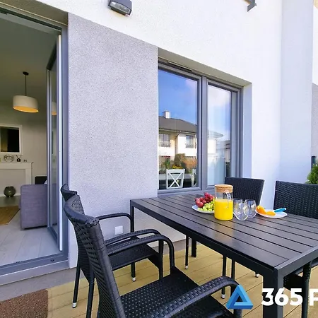 Tatil Evi 365pam - Marina I Dom Rodzinny - Basen Zewnetrzny, Kort Tenisowy, Silownia, Plac Zabaw, Boisko