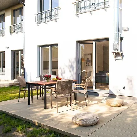 365pam - Marina I Dom Rodzinny - Basen Zewnetrzny, Kort Tenisowy, Silownia, Plac Zabaw, Boisko * Ustronie Morskie