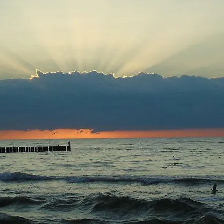 365pam - Marina I Dom Rodzinny - Basen Zewnetrzny, Kort Tenisowy, Silownia, Plac Zabaw, Boisko Casa vacanze